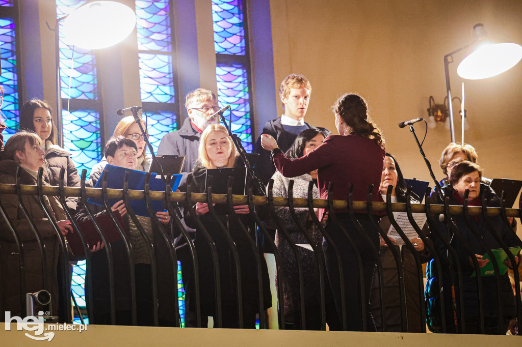 Patriotycznie w kościele MBNP