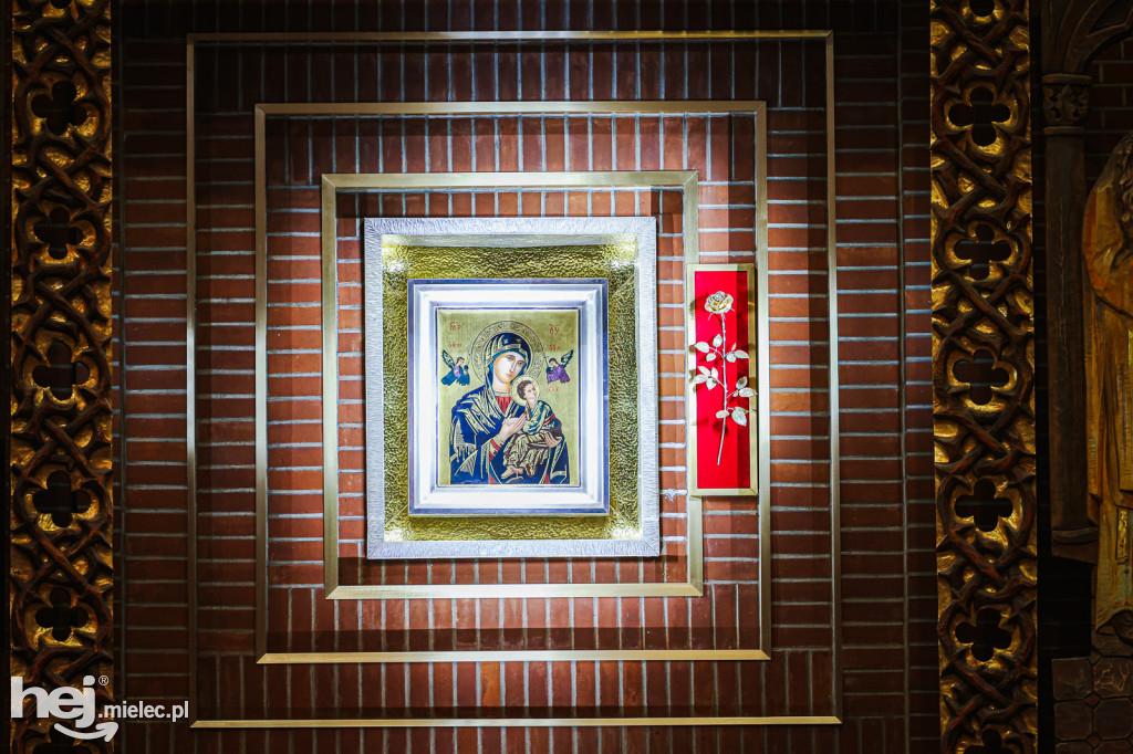 Patriotycznie w kościele MBNP