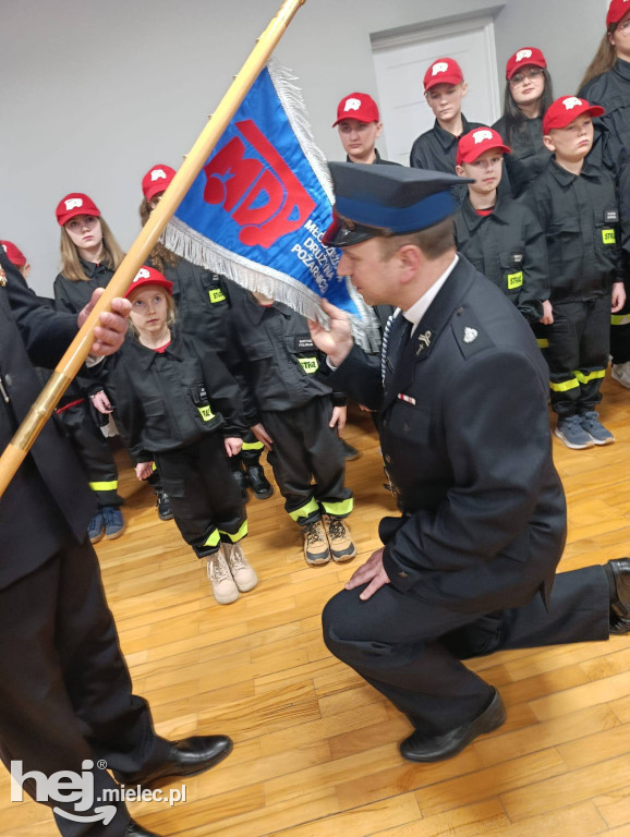 Młodzieżowa Drużyna Pożarnicza w Surowej