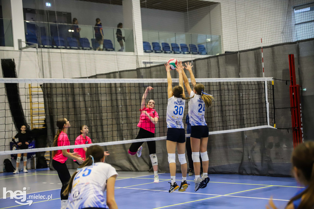 Turniej Siatkówka wśród Gwiazd