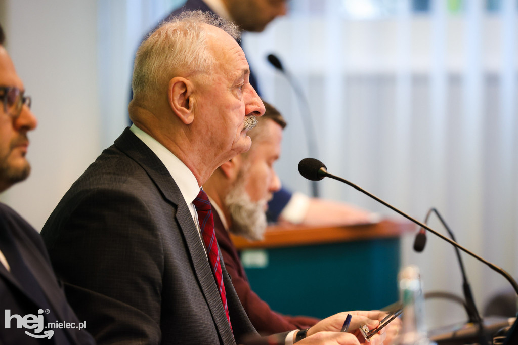 Budżetowa sesja rady miejskiej - 30 grudnia