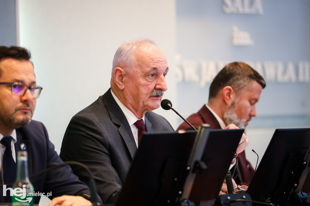 Budżetowa sesja rady miejskiej - 30 grudnia