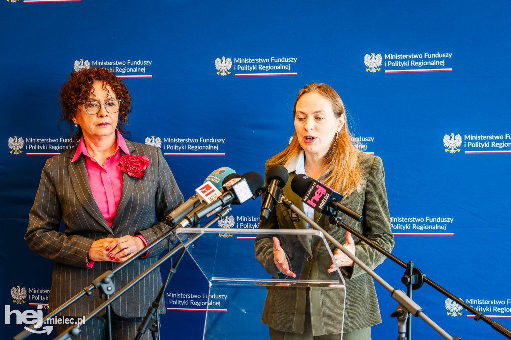 WIZYTA MINISTER KATARZYNY PEŁCZYŃSKIEJ-NAŁĘCZ