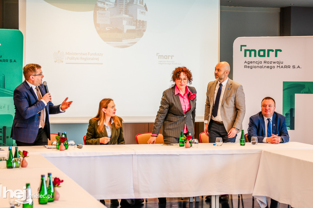 WIZYTA MINISTER KATARZYNY PEŁCZYŃSKIEJ-NAŁĘCZ