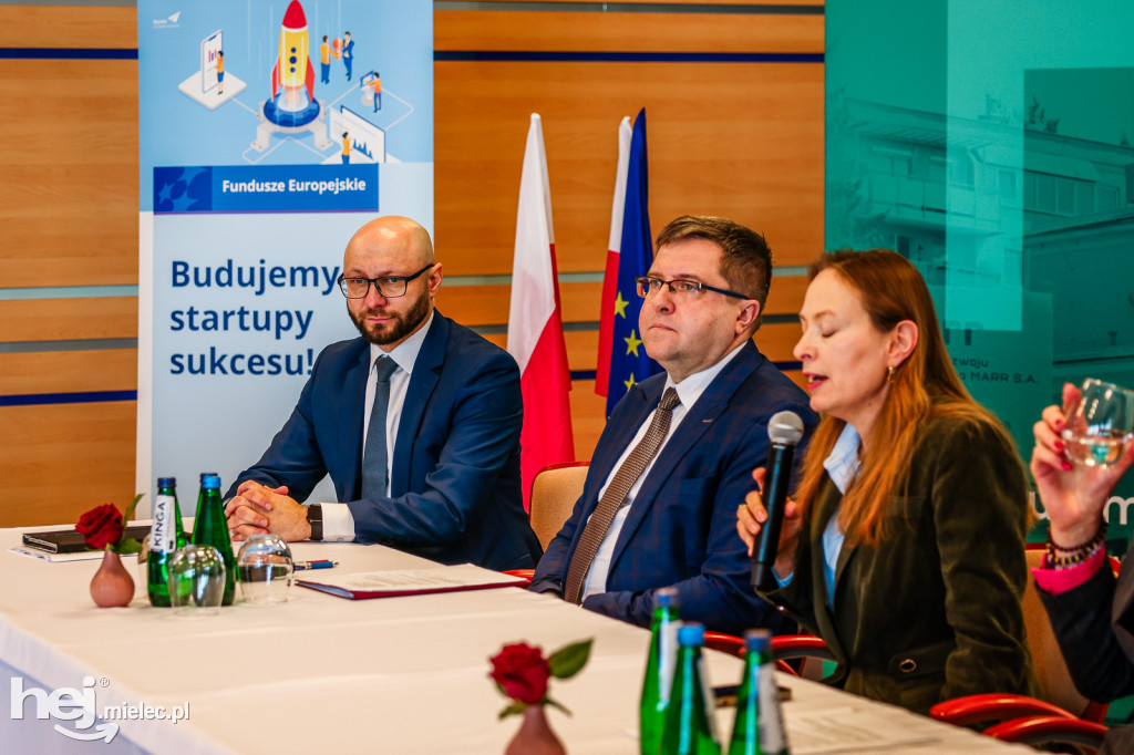 WIZYTA MINISTER KATARZYNY PEŁCZYŃSKIEJ-NAŁĘCZ