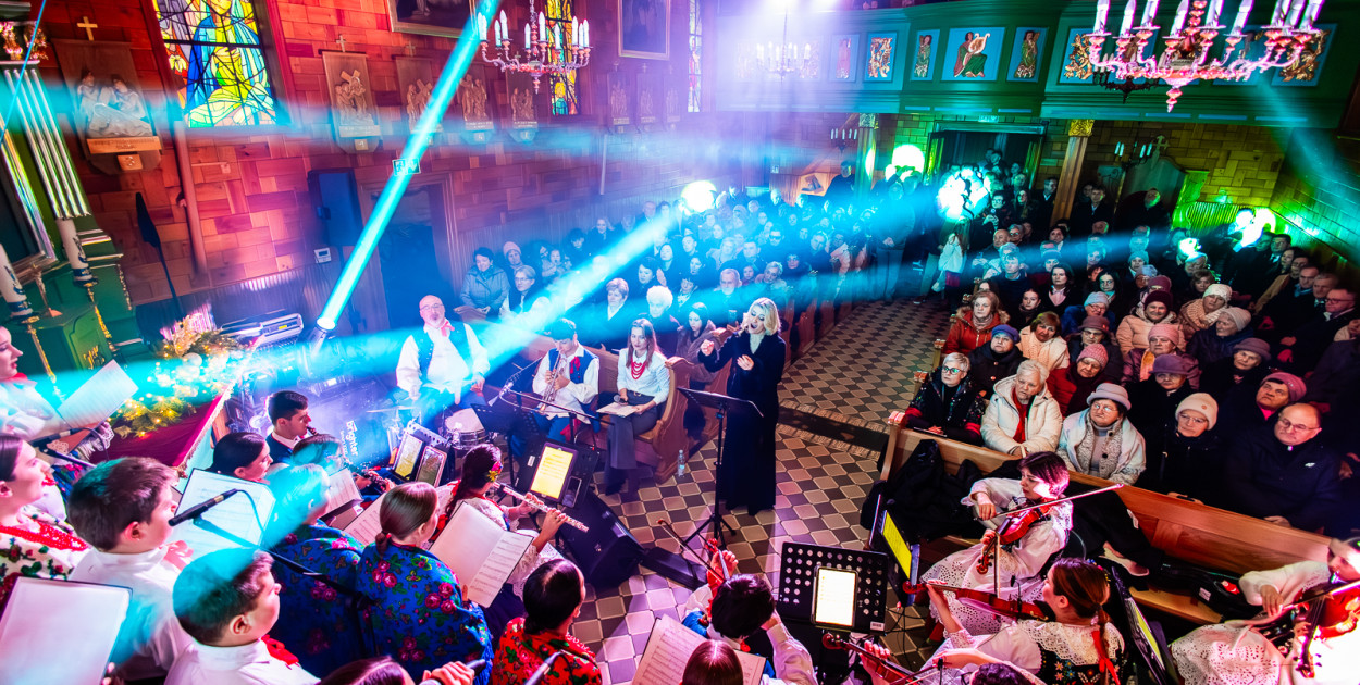 Rzeszowiacy z koncertem kolęd w Jamach