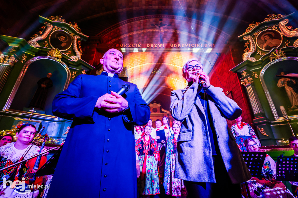 Rzeszowiacy z koncertem kolęd w Jamach