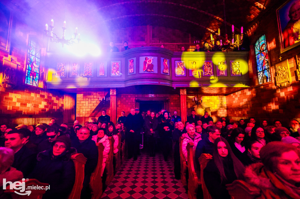 Rzeszowiacy z koncertem kolęd w Jamach