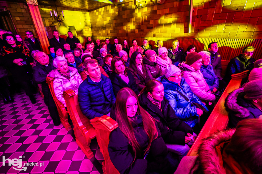 Rzeszowiacy z koncertem kolęd w Jamach