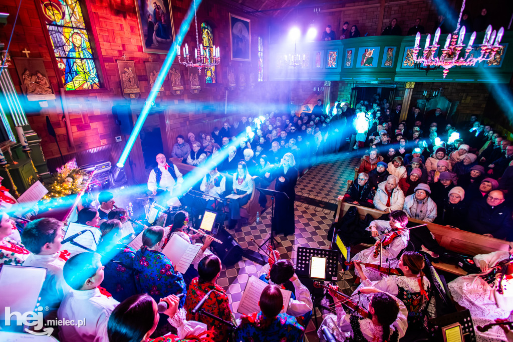 Rzeszowiacy z koncertem kolęd w Jamach