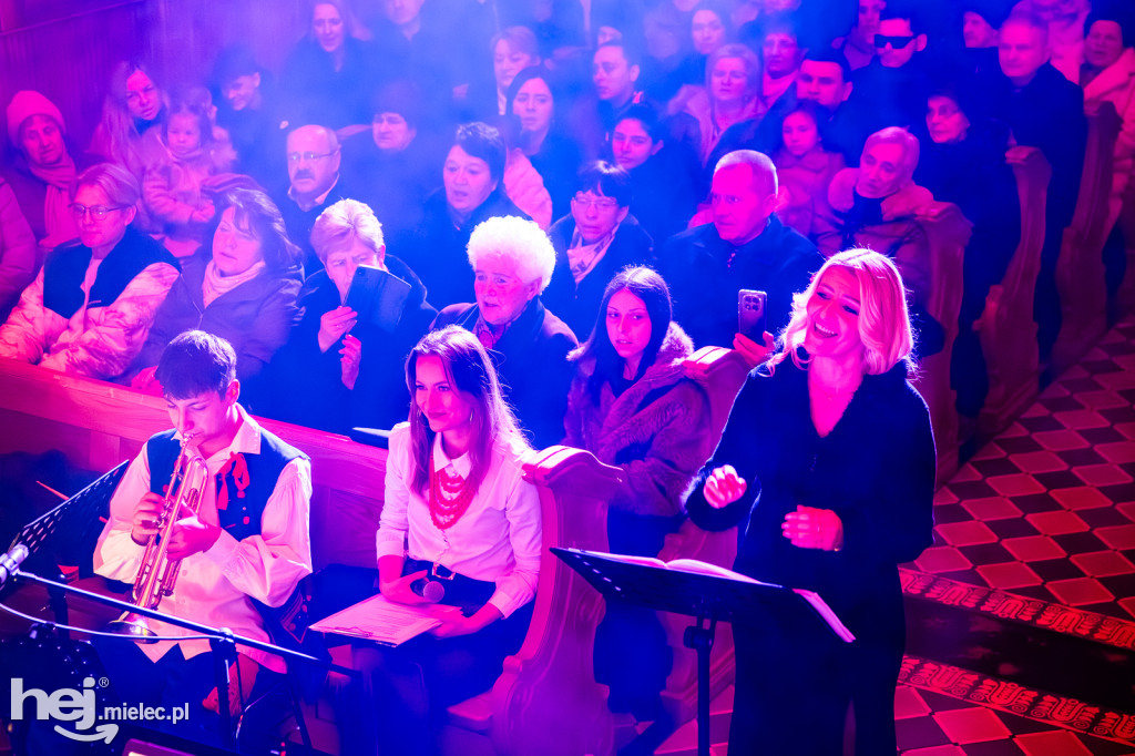 Rzeszowiacy z koncertem kolęd w Jamach