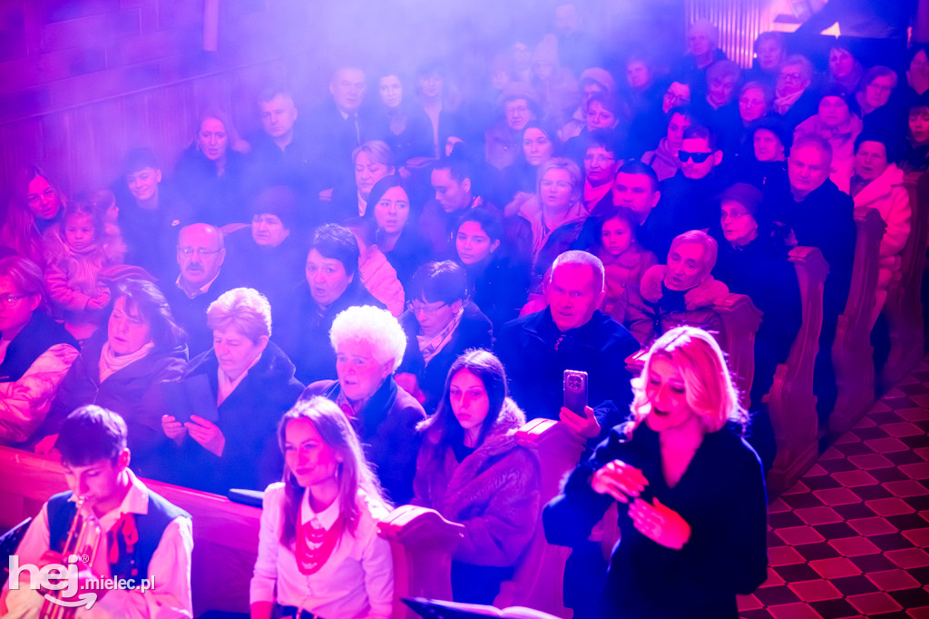 Rzeszowiacy z koncertem kolęd w Jamach