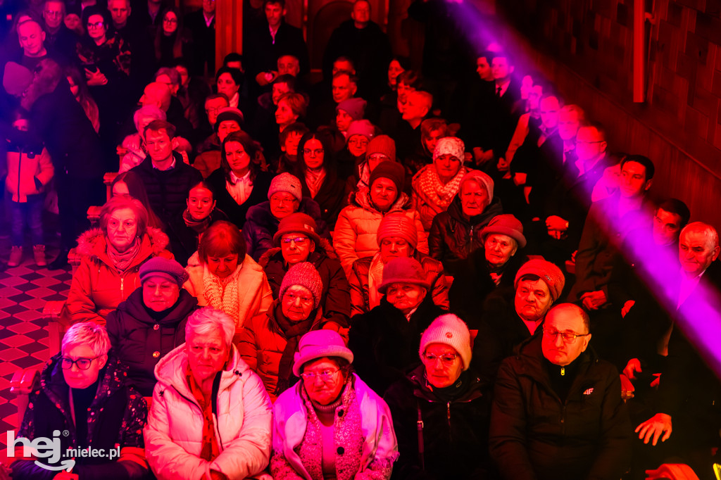 Rzeszowiacy z koncertem kolęd w Jamach