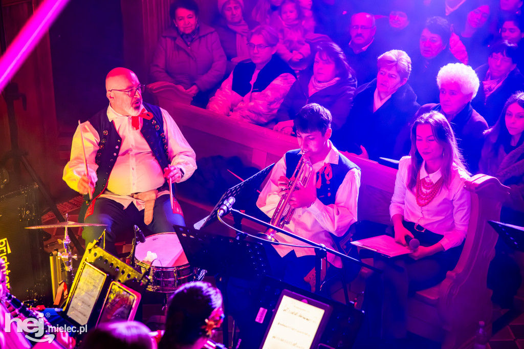 Rzeszowiacy z koncertem kolęd w Jamach