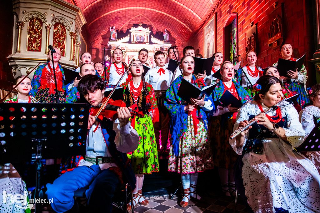 Rzeszowiacy z koncertem kolęd w Jamach