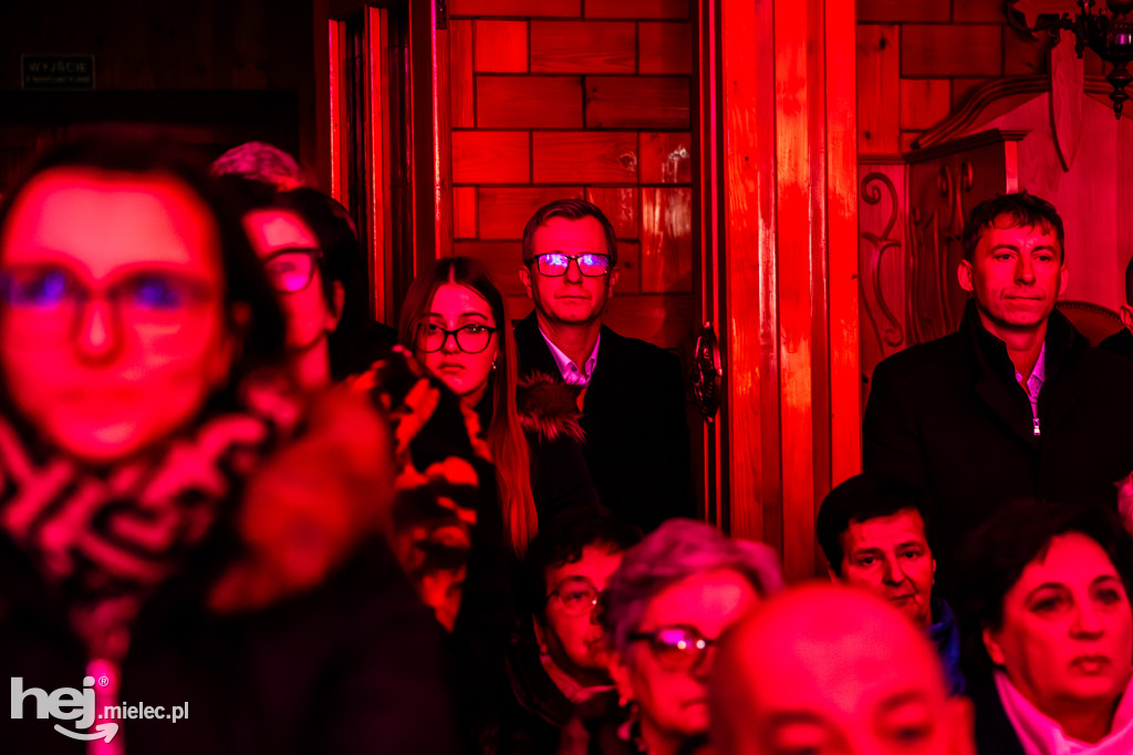 Rzeszowiacy z koncertem kolęd w Jamach