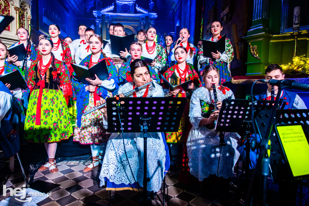 Rzeszowiacy z koncertem kolęd w Jamach