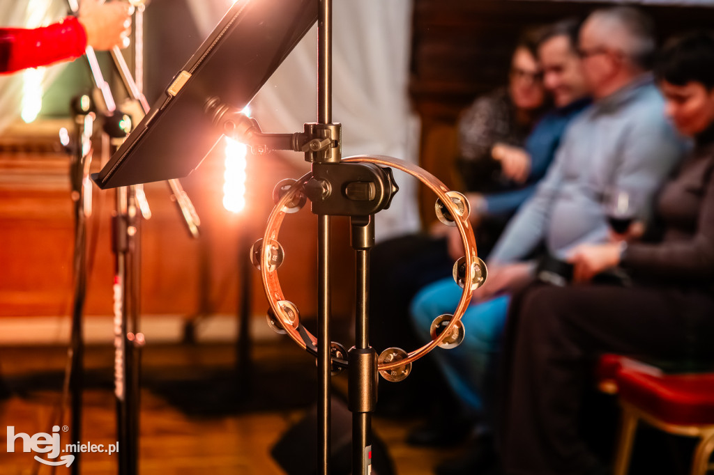 Siostry Szafrańskie kolędowały na Zamku Przecław