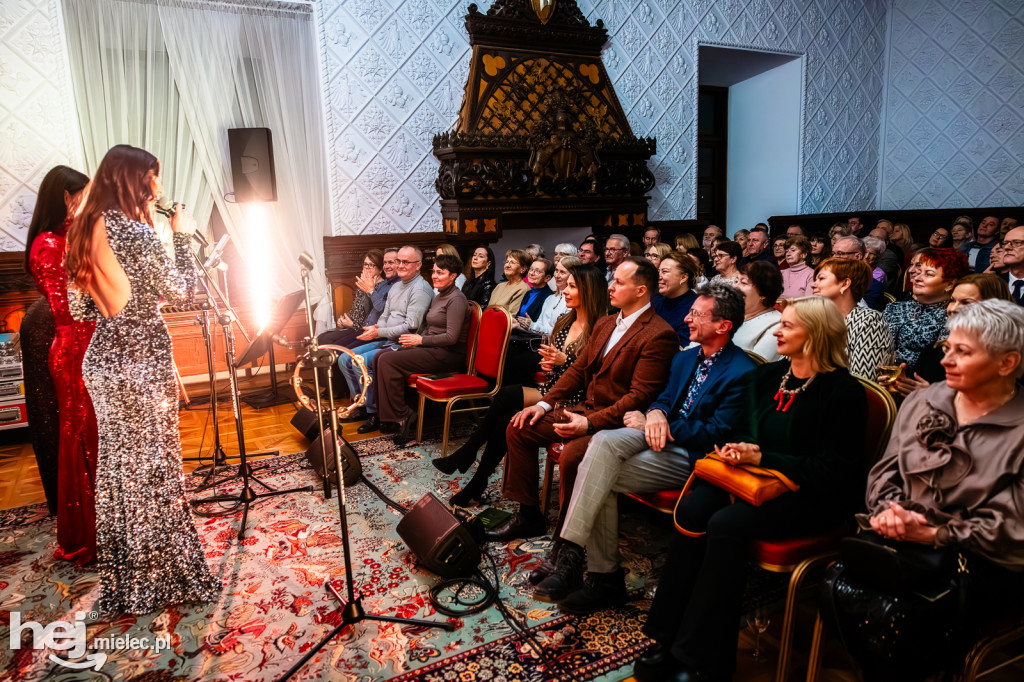 Siostry Szafrańskie kolędowały na Zamku Przecław