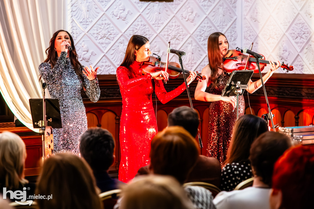 Siostry Szafrańskie kolędowały na Zamku Przecław