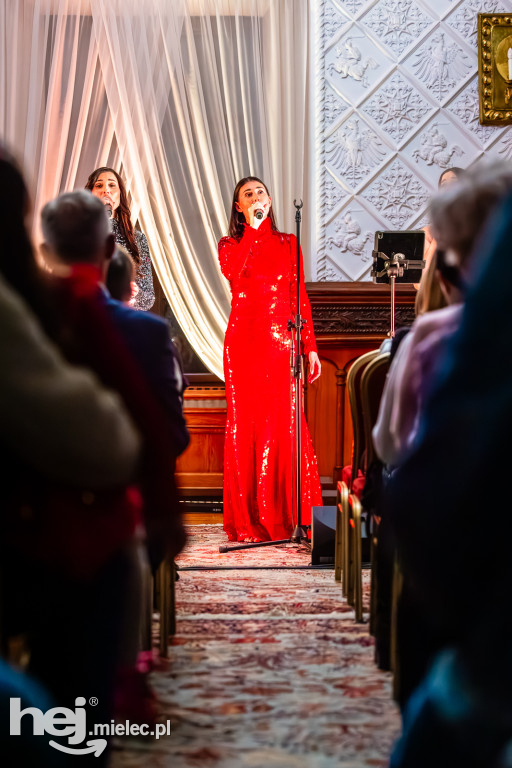 Siostry Szafrańskie kolędowały na Zamku Przecław