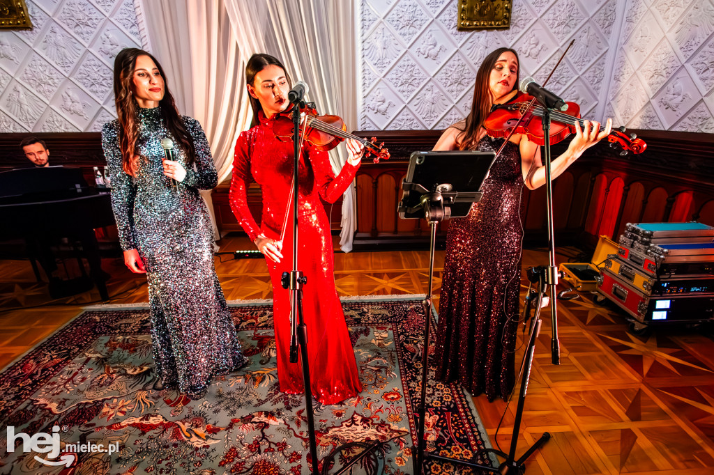 Siostry Szafrańskie kolędowały na Zamku Przecław