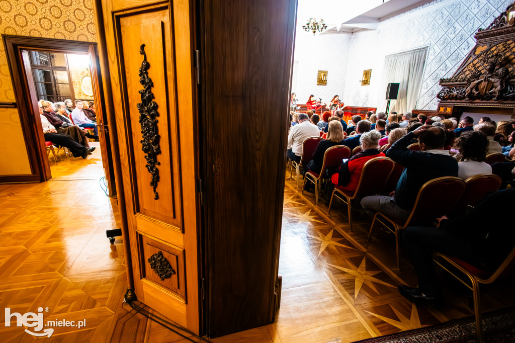 Siostry Szafrańskie kolędowały na Zamku Przecław