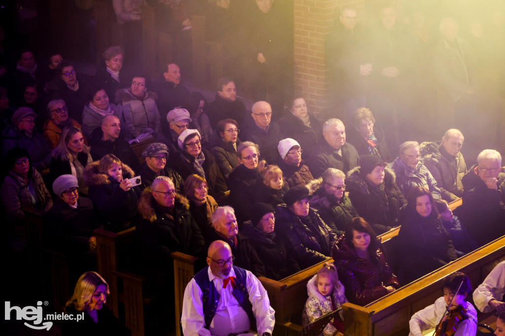 Kolędowanie z Rzeszowiakami