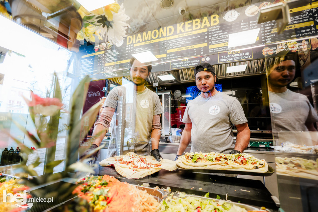 Diamond Kebab Mielec: spróbuj najlepszego kebaba w mieście
