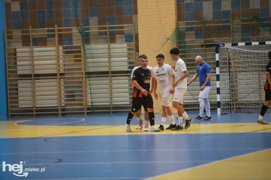 KF Stal Mielec - Pizzeria Aniela Nowa Sarzyna