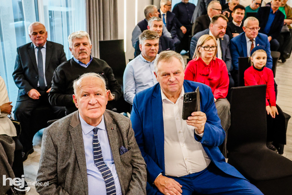 Tłumy na spotkaniu z Mateuszem Morawieckim w Mielcu