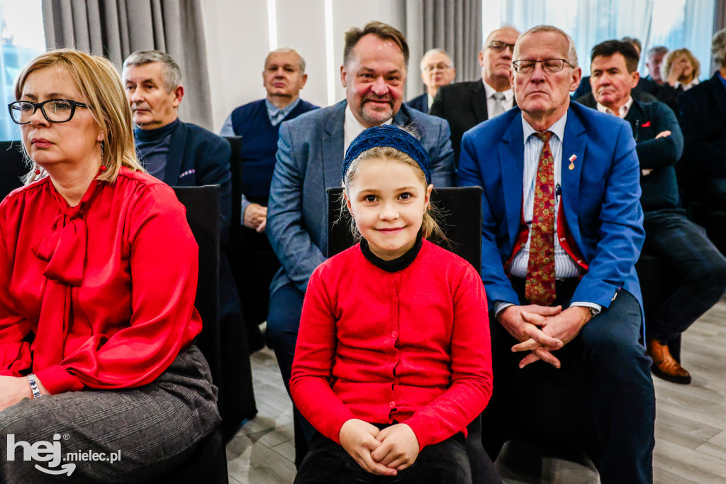 Tłumy na spotkaniu z Mateuszem Morawieckim w Mielcu