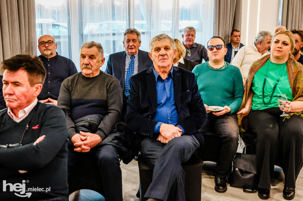 Tłumy na spotkaniu z Mateuszem Morawieckim w Mielcu