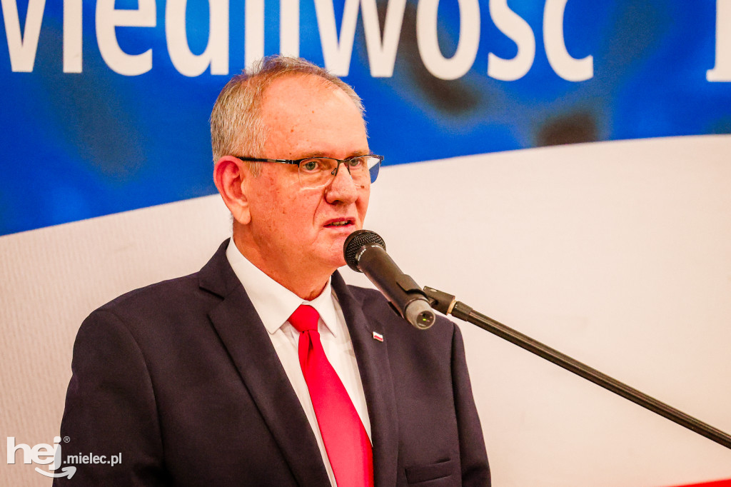 Tłumy na spotkaniu z Mateuszem Morawieckim w Mielcu