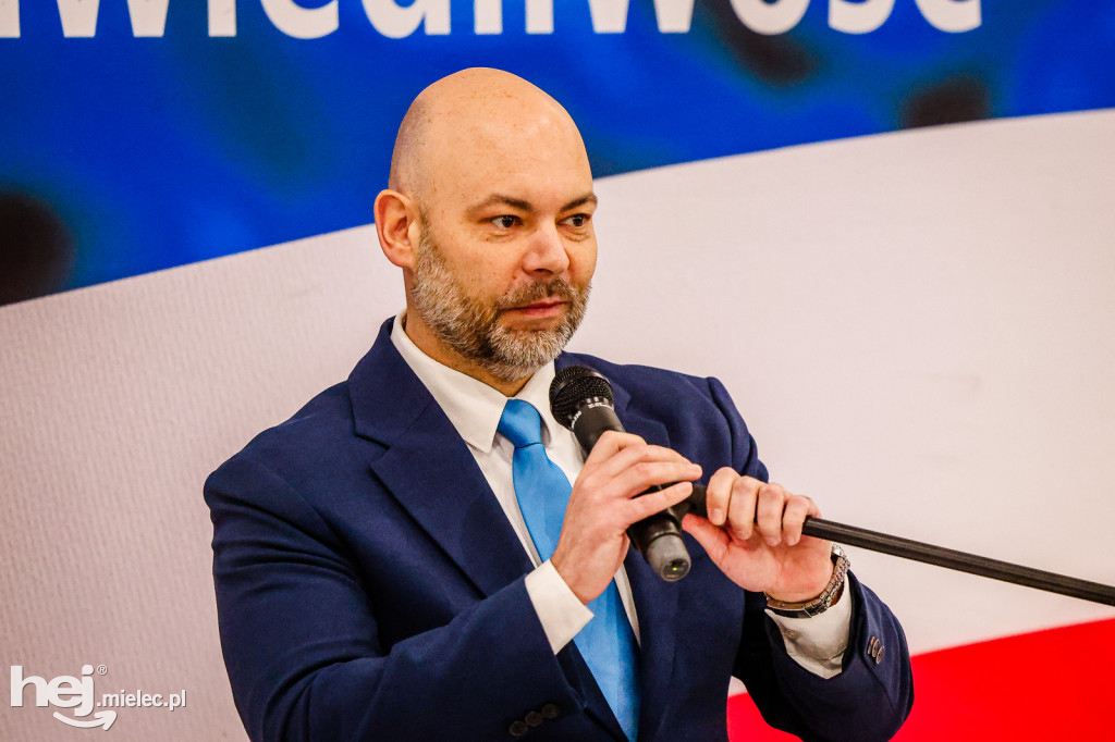 Tłumy na spotkaniu z Mateuszem Morawieckim w Mielcu