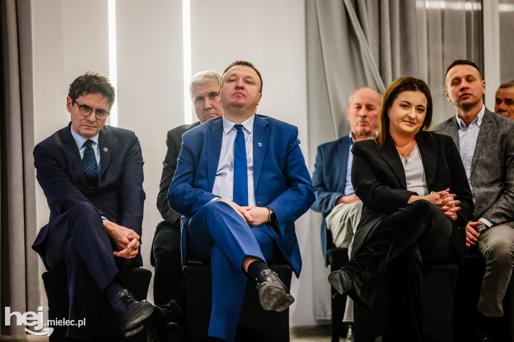 Tłumy na spotkaniu z Mateuszem Morawieckim w Mielcu