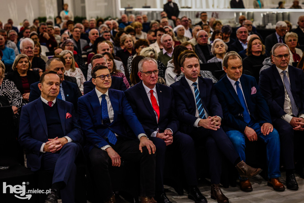 Tłumy na spotkaniu z Mateuszem Morawieckim w Mielcu