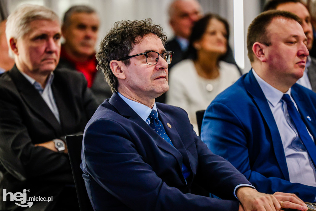 Tłumy na spotkaniu z Mateuszem Morawieckim w Mielcu