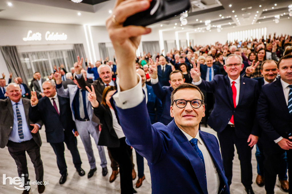 Tłumy na spotkaniu z Mateuszem Morawieckim w Mielcu