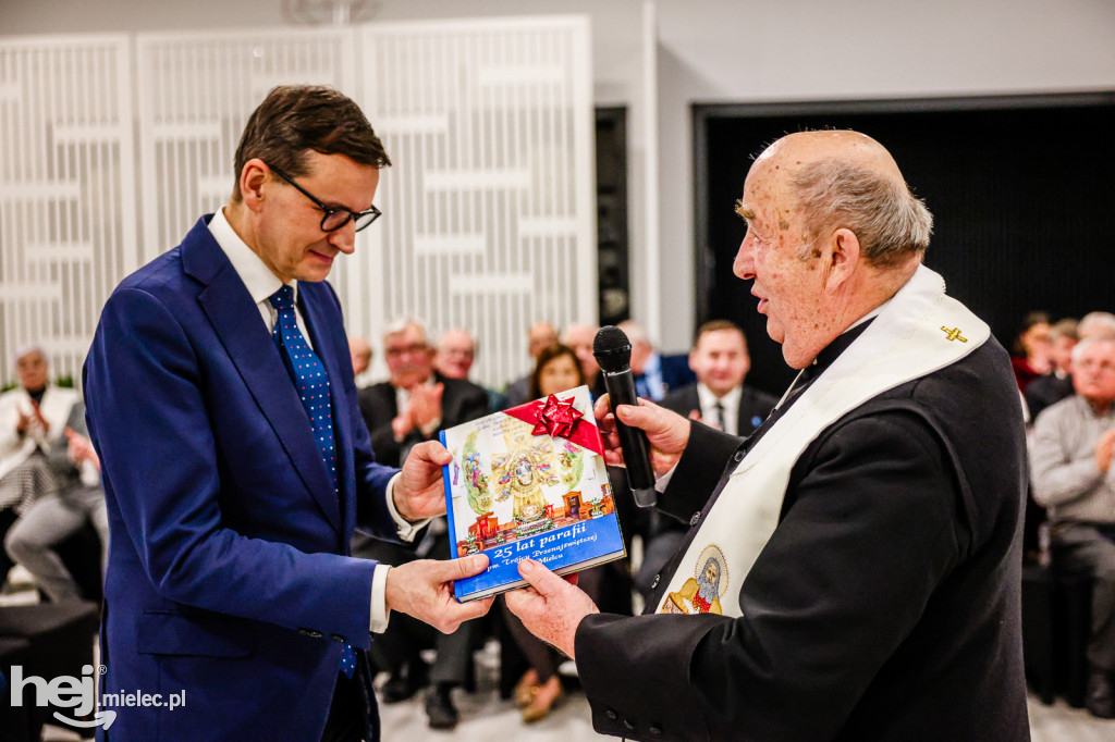 Tłumy na spotkaniu z Mateuszem Morawieckim w Mielcu