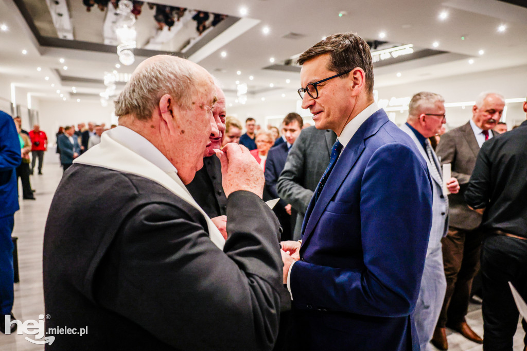 Tłumy na spotkaniu z Mateuszem Morawieckim w Mielcu