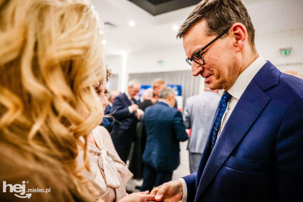 Tłumy na spotkaniu z Mateuszem Morawieckim w Mielcu