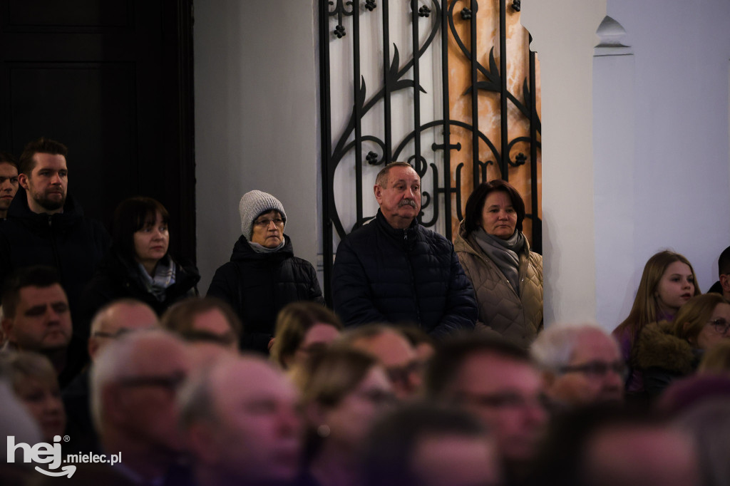 Kolędowanie w Bazylice Św. Mateusza