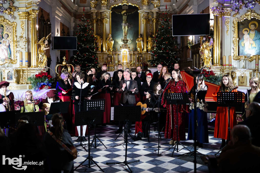 Kolędowanie w Bazylice Św. Mateusza