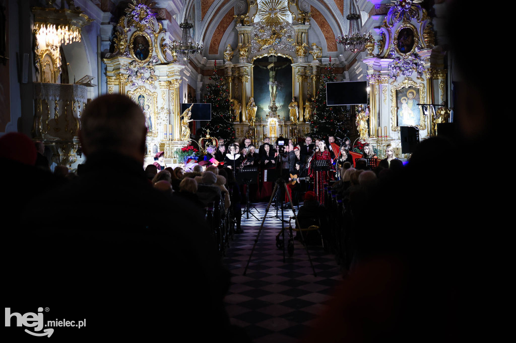 Kolędowanie w Bazylice Św. Mateusza