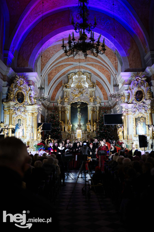 Kolędowanie w Bazylice Św. Mateusza