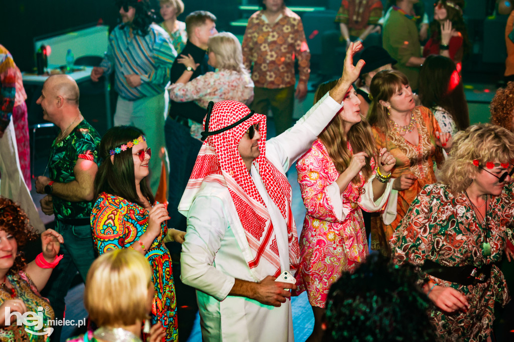 IMPREZA TANECZNA W STYLU LAT 70-TYCH w Domu Kultury w Przecławiu