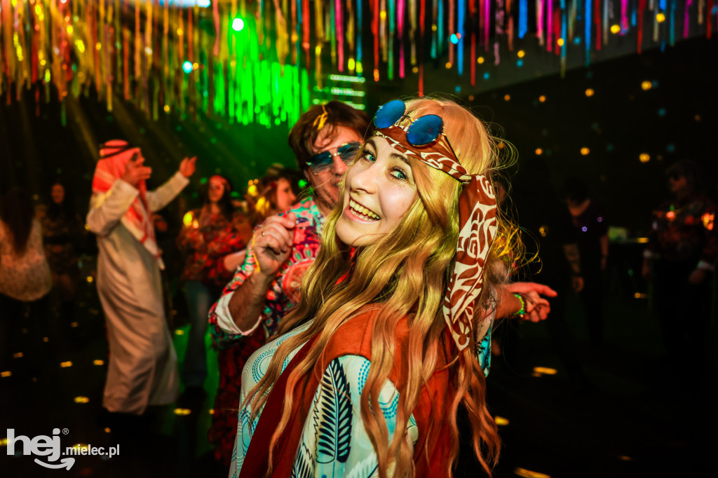 IMPREZA TANECZNA W STYLU LAT 70-TYCH w Domu Kultury w Przecławiu