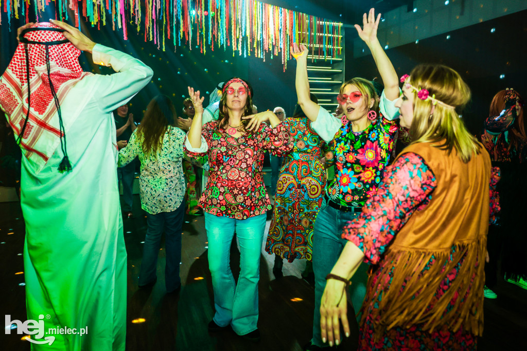 IMPREZA TANECZNA W STYLU LAT 70-TYCH w Domu Kultury w Przecławiu