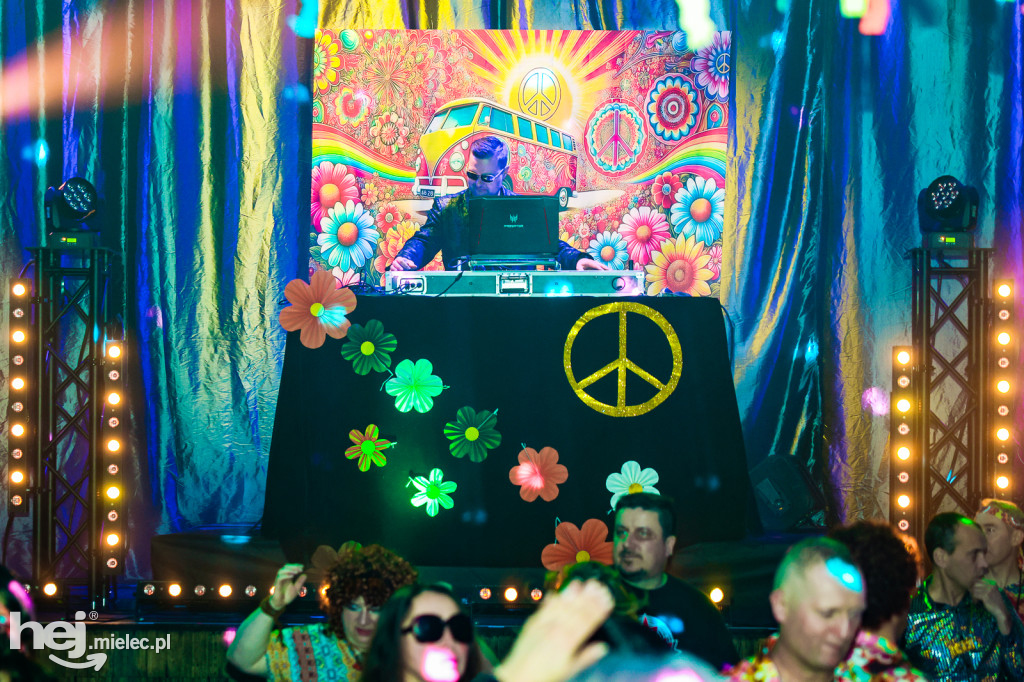 IMPREZA TANECZNA W STYLU LAT 70-TYCH w Domu Kultury w Przecławiu